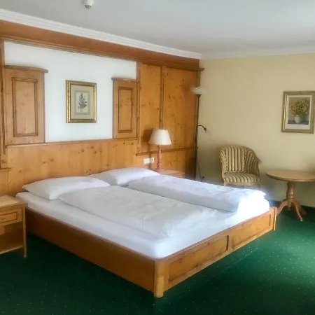 毛拉彻霍夫酒店