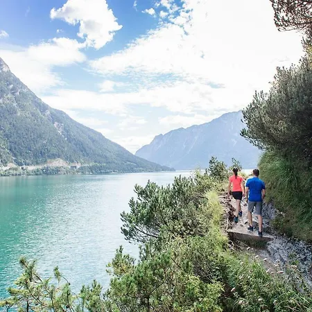 Frühstückspension Mauracherhof 3*